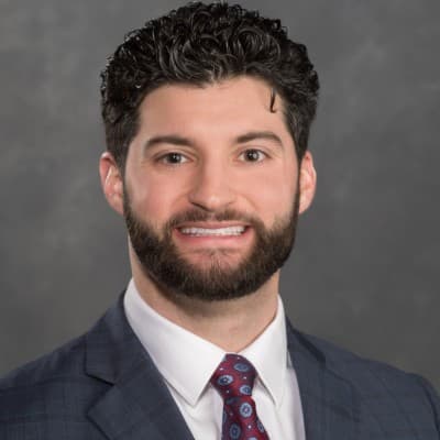 Dr. Eric Montalvo, DDS